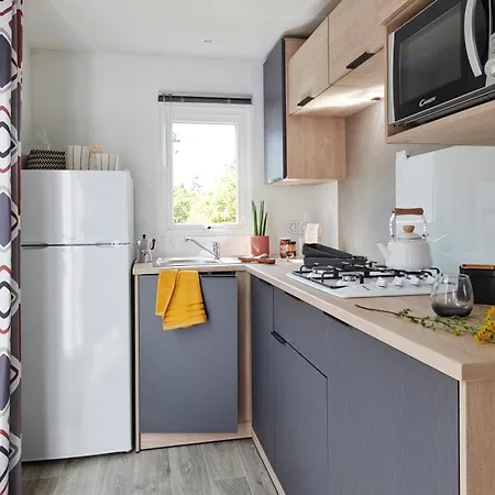 Camping Le Clos De Balleroy Room photo