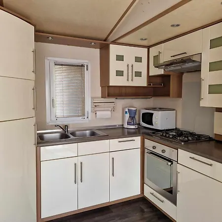 Camping Le Clos De Balleroy Buitenkant foto